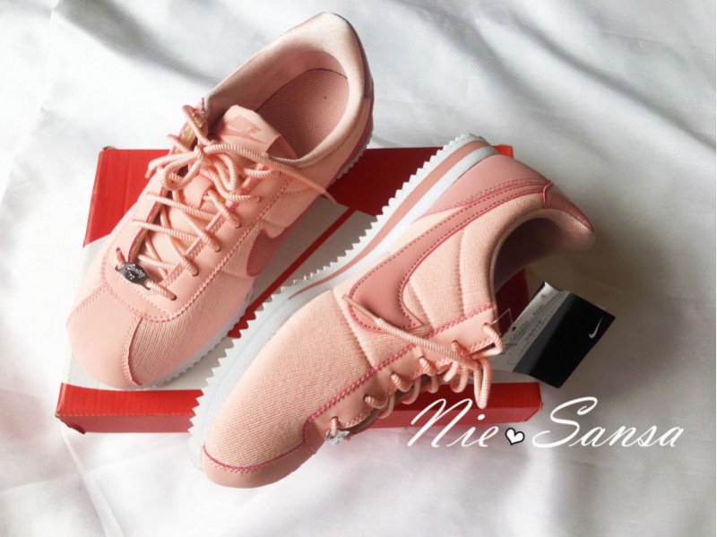 Nie Sansa 正品日本帶回nike Cortez Se 阿甘鞋24 5 39碼限定玫瑰粉櫻花粉aa3498 600 Nie Sansa Nie Sansa 正品日本帶回nike Cortez Se 阿甘鞋24 5 39碼限定玫瑰粉櫻花粉aa3498 600 Nie Sansa